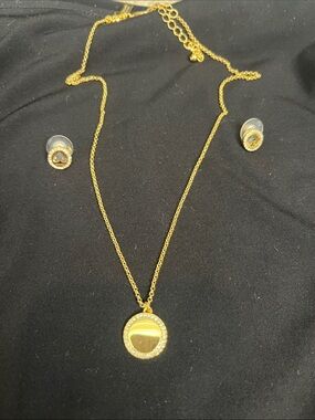kate spade gold-tone disc pendant necklace with matching studs